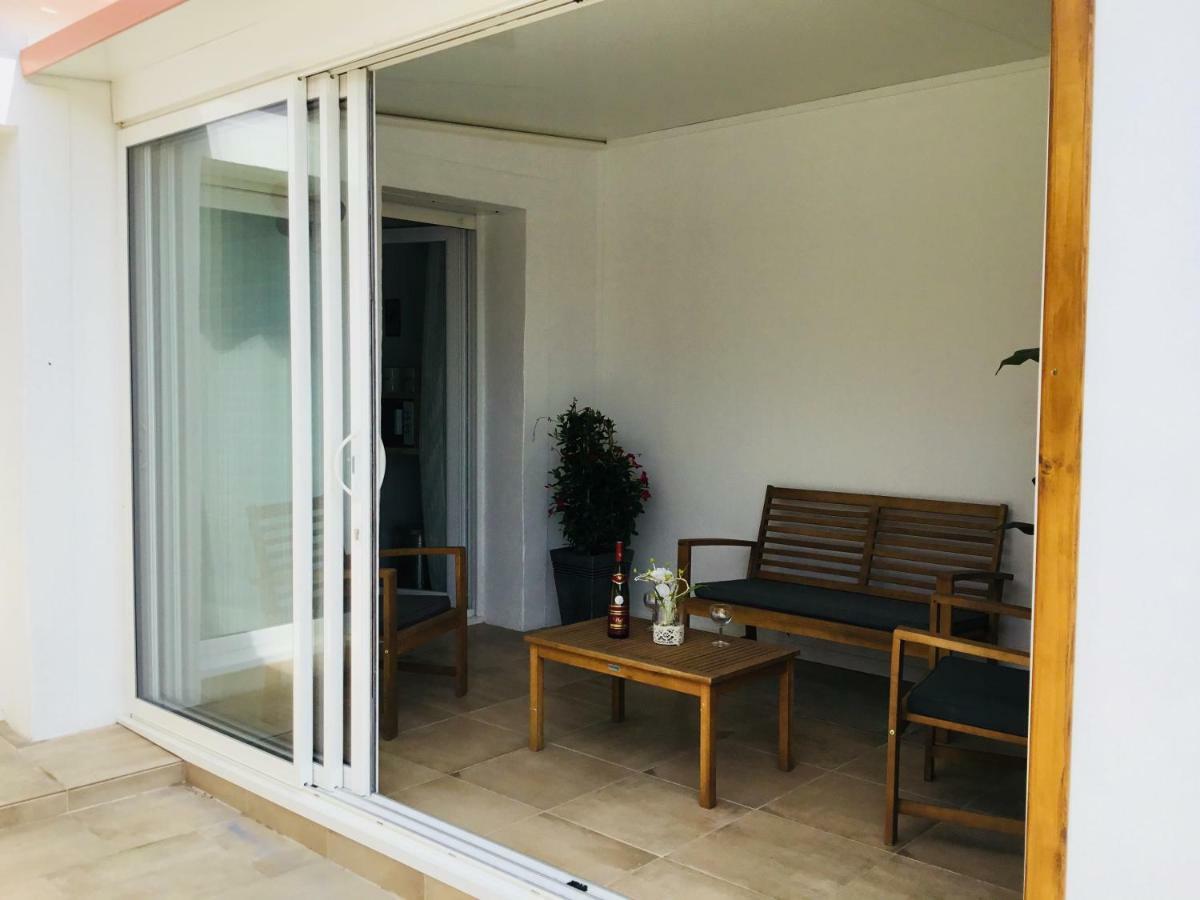 Gite Blanco Y Madera Narbonne Exteriér fotografie
